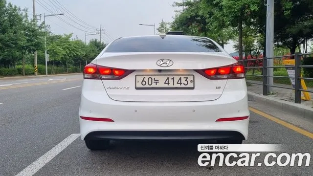 Hyundai Avante AD id 2928515 из Кореи 13