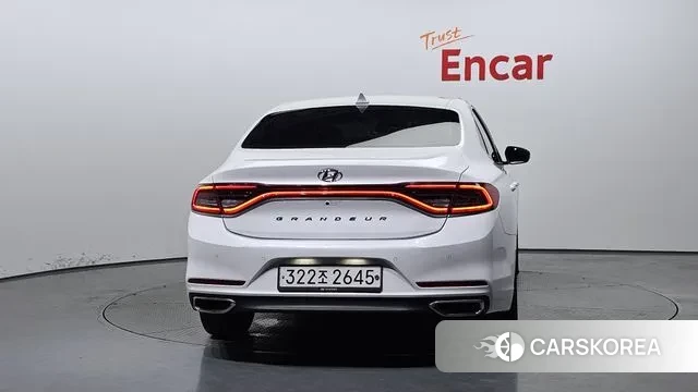 Hyundai Grandeur IG id 3045084 из Кореи 14