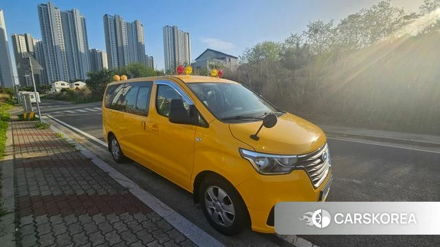 Hyundai The New Grand Starex 2019 Желтый из Кореи, фото 4