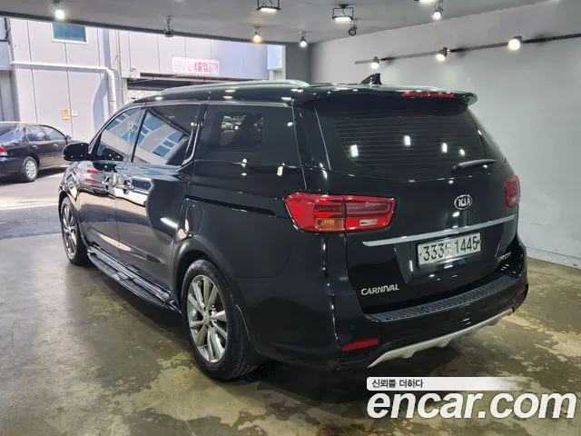 Kia The New Carnival id 2690442 из Кореи 14