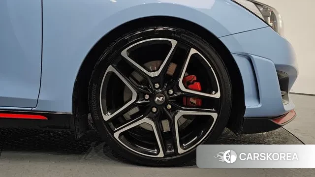 Hyundai Veloster (JS) id 3464919 из Кореи 14