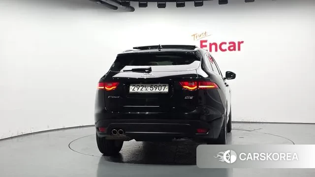 Jaguar F-PACE id 3095549 из Кореи 14