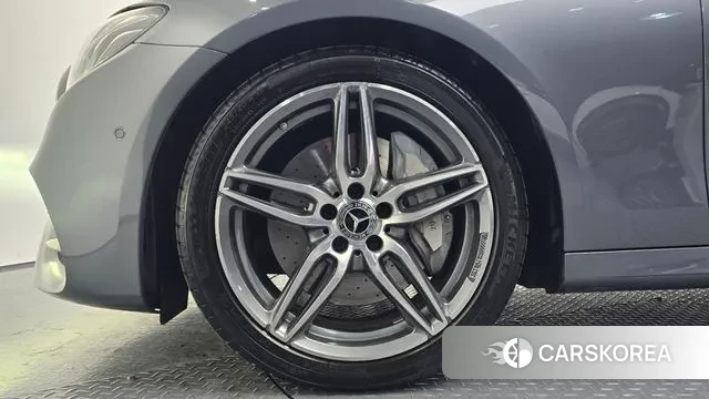 Mercedes-Benz E-Class W213 id 3647179 из Кореи 14