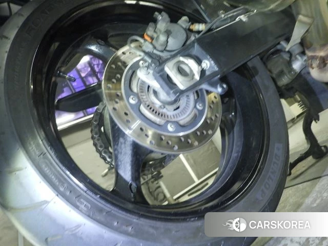 Suzuki BANDIT 1250F id 3947204 из Японии 26