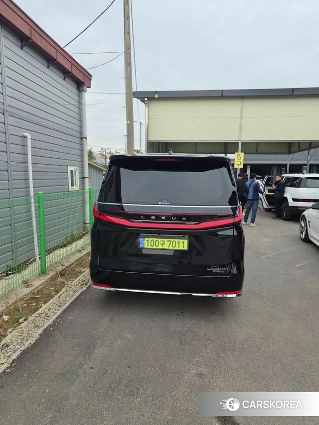 Lexus LM Second Generation 2025 Черный из Кореи, фото 4