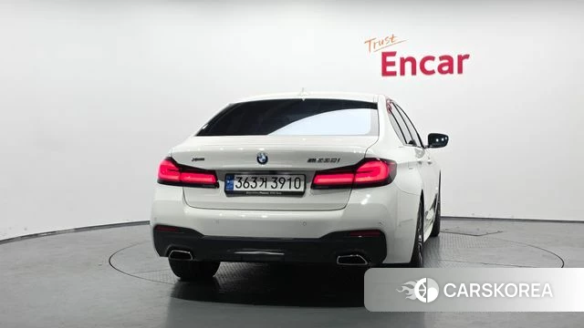 BMW 5 Series (G30) id 4443136 из Кореи 14