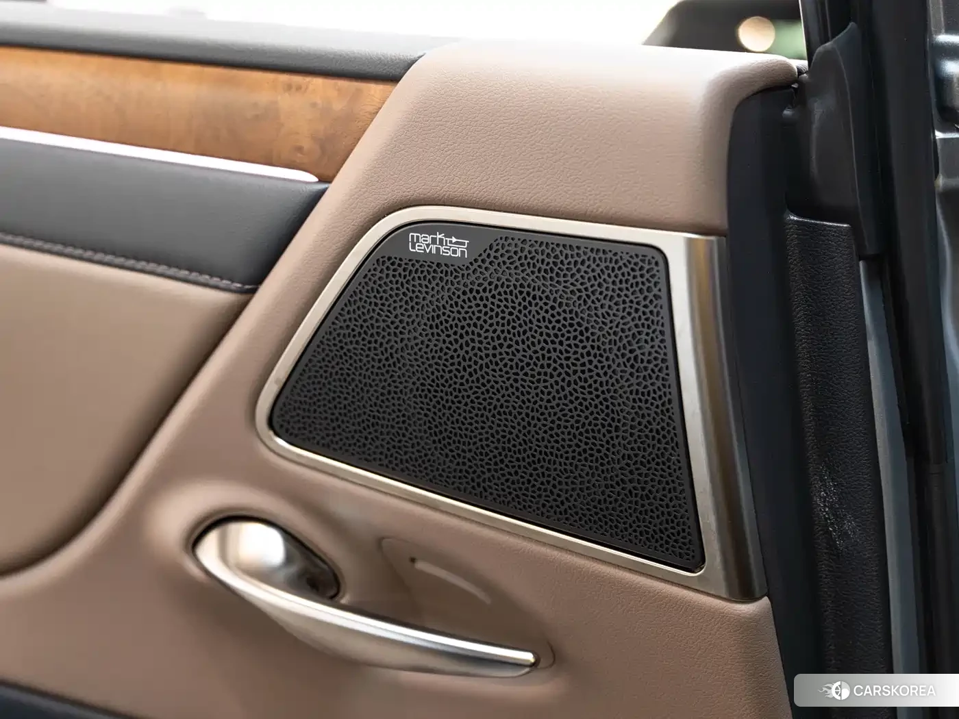 Lexus ES id 4565415 из Китая 19