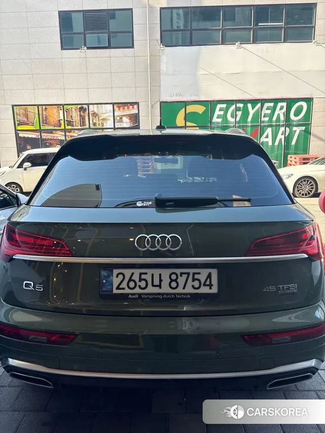 Audi Q5 (FY) 2024 Светло-зеленый из Кореи, фото 4