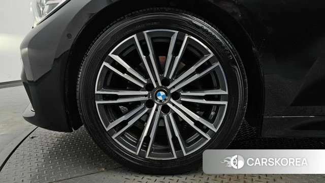 BMW 3 Series (G20) id 4562311 из Кореи 26