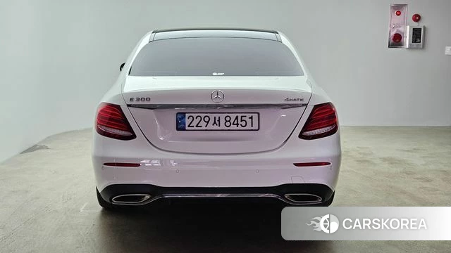 Mercedes-Benz E-Class W213 id 4317901 из Кореи 14