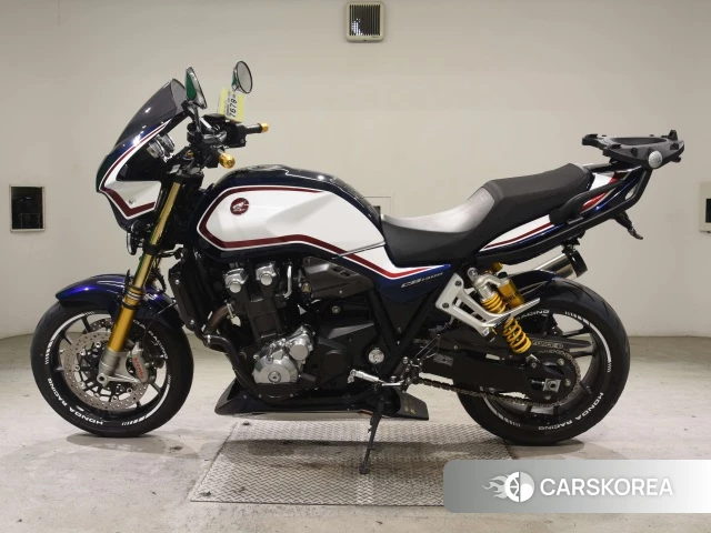 Проданный Honda CB1300SF SP 2022 из Японии, фото 2