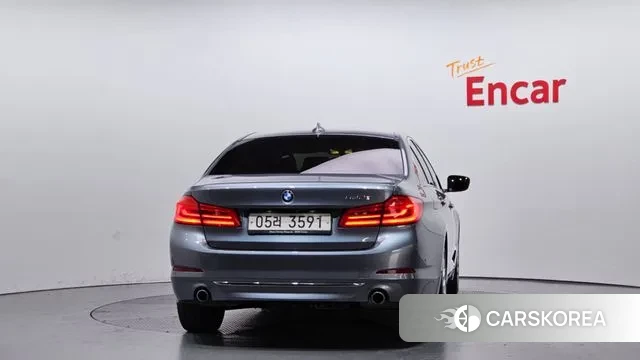 BMW 5 Series (G30) id 3485093 из Кореи 14