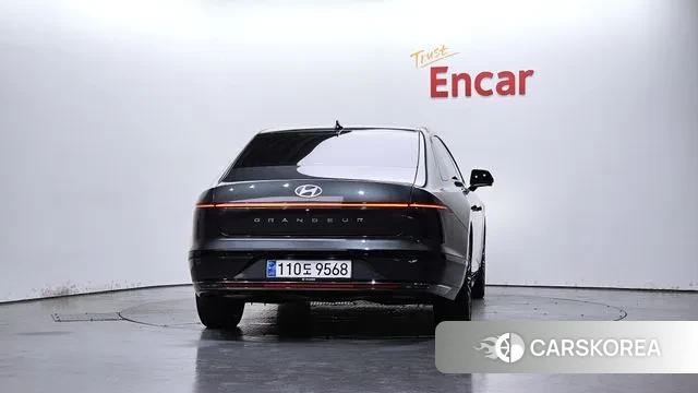 Hyundai Grandeur Hybrid (GN7) id 2979084 из Кореи 14