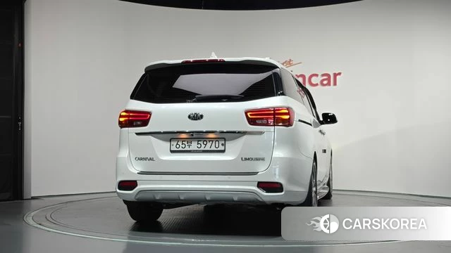 Kia The New Carnival id 4849760 из Кореи 14
