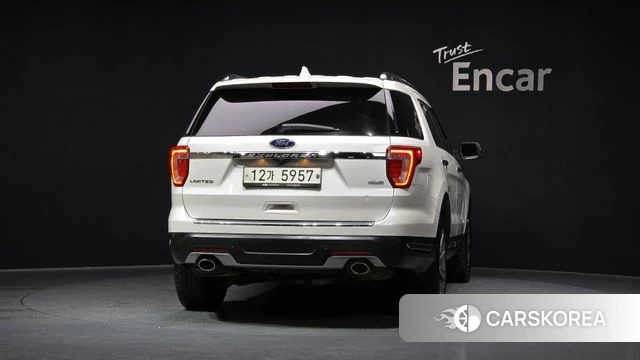 Ford Explorer id 3808247 из Кореи 14