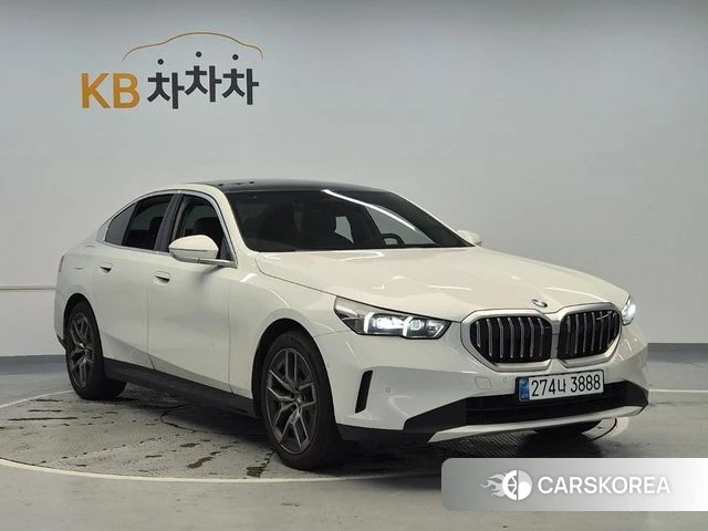 BMW 5 Series (G60) id 4546736 из Кореи 14