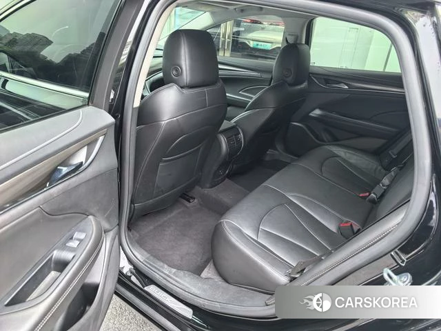 Buick Lacrosse 2023 Черный из Китая, фото 5