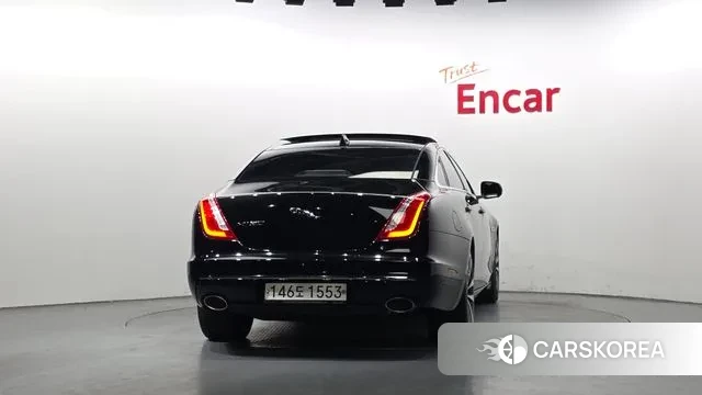 Jaguar All New XJ id 3778773 из Кореи 14