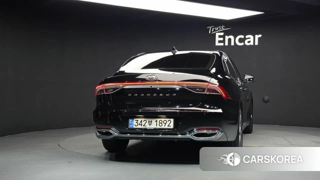 Hyundai The New Grandeur IG id 4753719 из Кореи 30