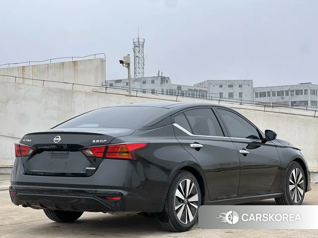 Nissan Teana id 4272999 из Китая 16