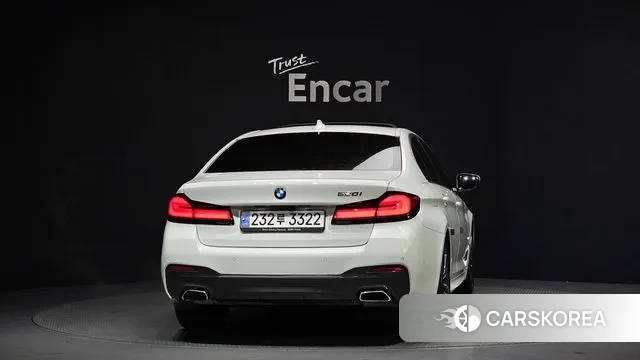 BMW 5 Series (G30) id 3587480 из Кореи 14