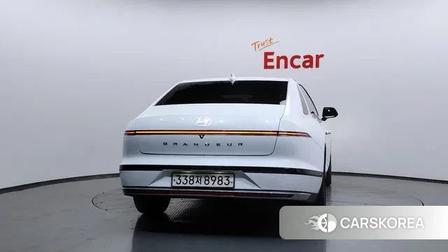 Hyundai Grandeur (GN7) id 3410804 из Кореи 14