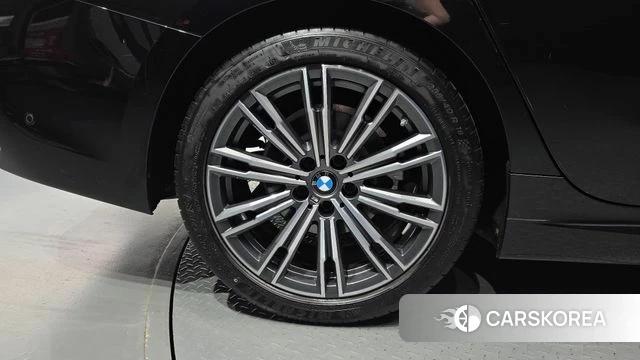 BMW 3 Series (G20) id 4444673 из Кореи 24