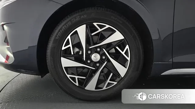 Hyundai The New Grandeur IG Hybrid id 3448573 из Кореи 14