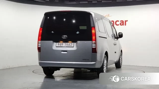 Hyundai Staria id 2980519 из Кореи 14