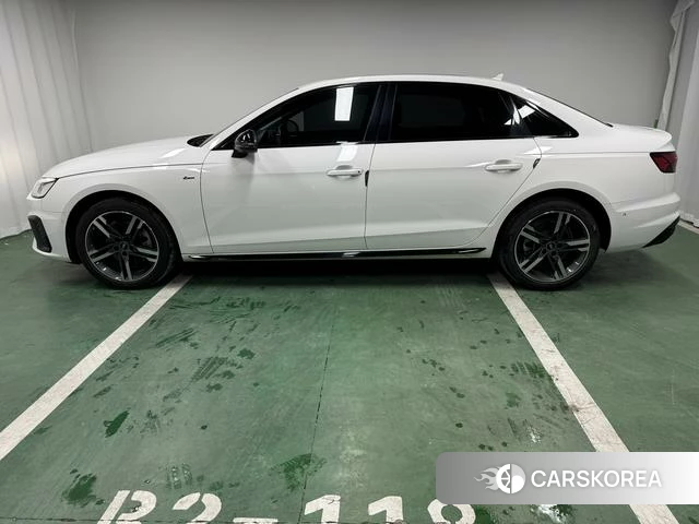 Audi A4L id 4208353 из Китая 14