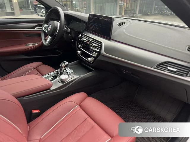 BMW 5 series PHEV id 4262423 из Китая 8