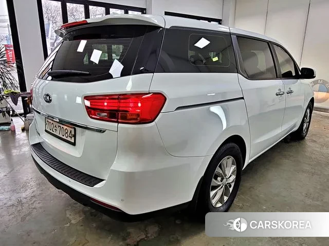 Kia The New Carnival id 3407468 из Кореи 14