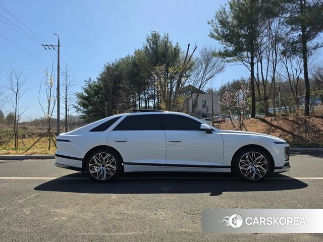 Hyundai Grandeur (GN7) id 3897391 из Кореи 14