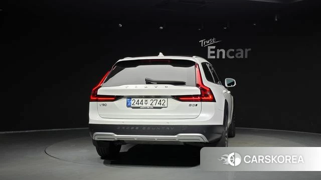 Volvo V90 Cross-Country id 4853982 из Кореи 14
