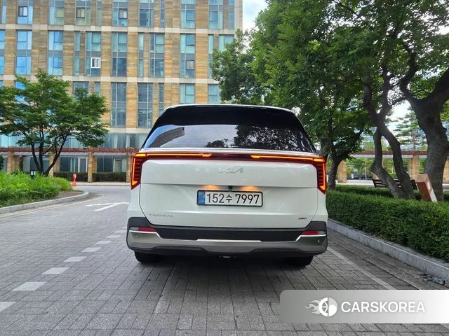 Kia The New Carnival 4th Generation 2025 Белый из Кореи, фото 4