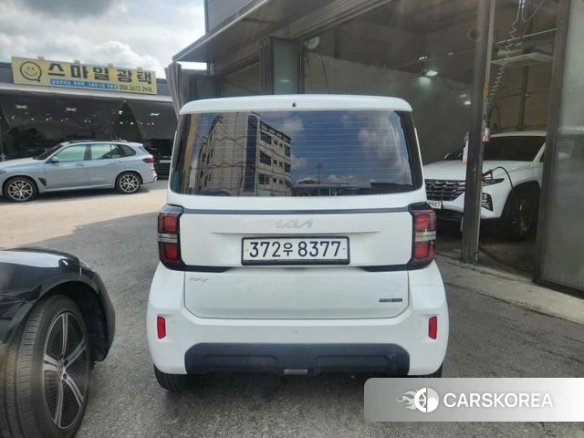 Kia The New Kia Ray 2023 Белый из Кореи, фото 4