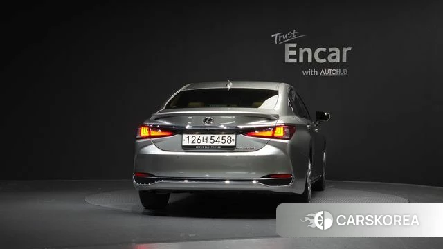 Lexus ES300h 7th generation id 3870356 из Кореи 14