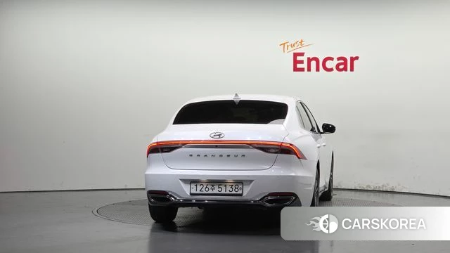 Hyundai The New Grandeur IG id 4855879 из Кореи 14