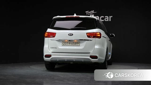 Kia The New Carnival id 3966320 из Кореи 14