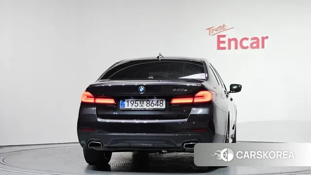 BMW 5 Series (G30) id 3428011 из Кореи 14