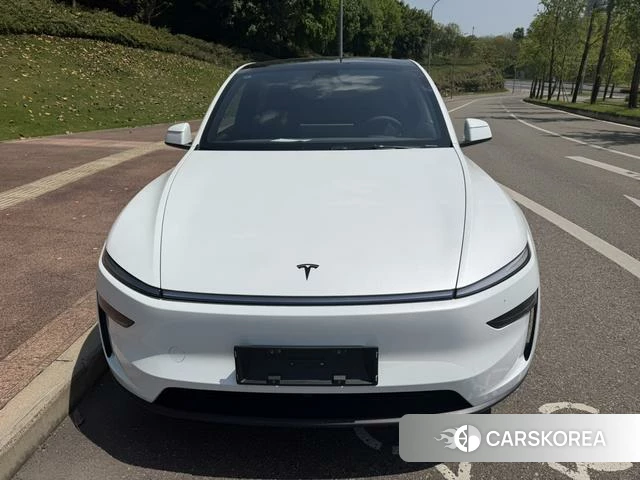 Tesla Model Y id 4182569 из Китая 10