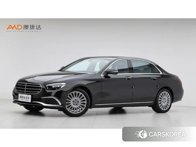 Mercedes-Benz E-class 2023 Черный из Китая, фото 4