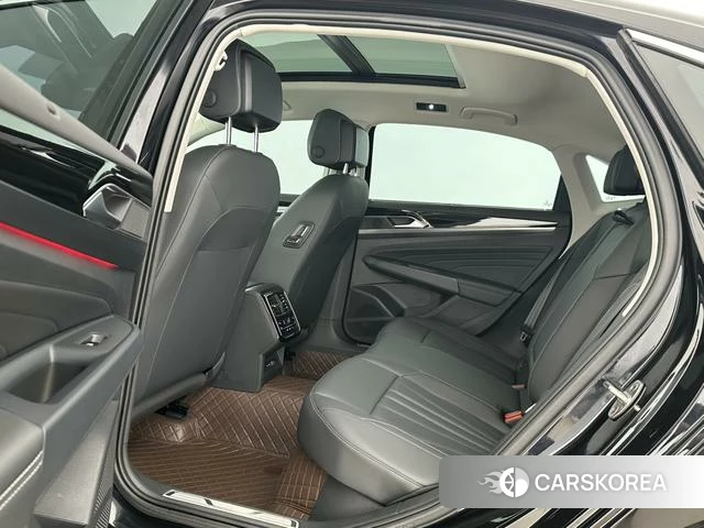 Volkswagen Passat id 4300203 из Китая 18