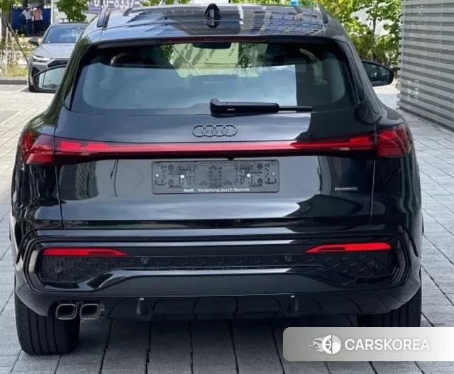 Audi Q5 (80A) 2025 Черный из Кореи, фото 4