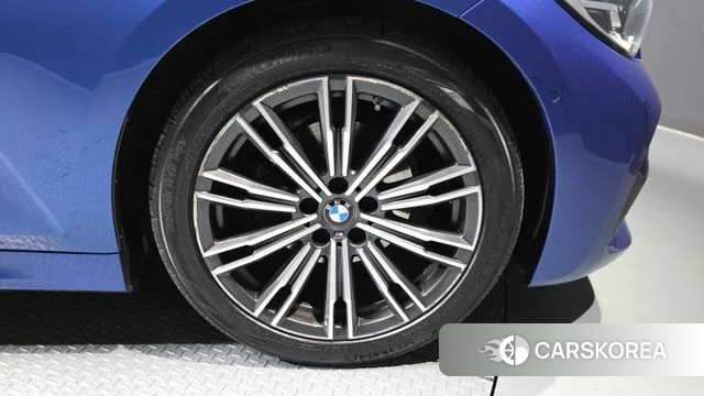BMW 3 Series (G20) id 3843505 из Кореи 14