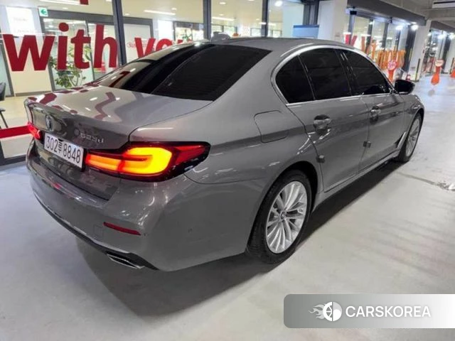 BMW 5 Series (G30) id 4534343 из Кореи 14
