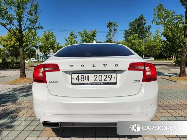 Volvo S60 id 2785394 из Кореи 14