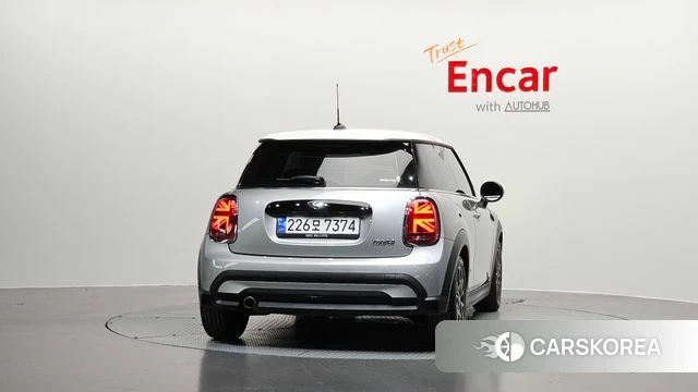 Mini Cooper id 4302571 из Кореи 24