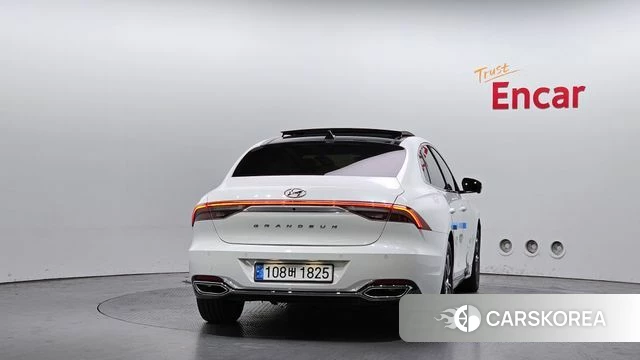 Hyundai The New Grandeur IG id 4195581 из Кореи 14