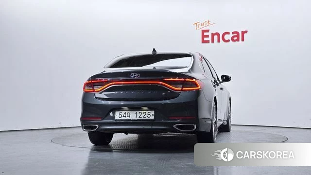 Hyundai Grandeur IG id 3829066 из Кореи 14